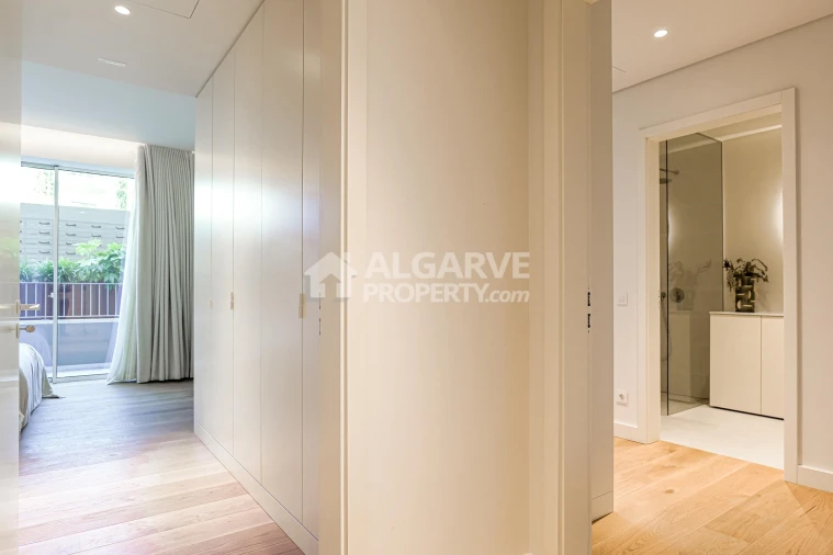 Apartamento T2 para Venda em Quarteira Foto 11
