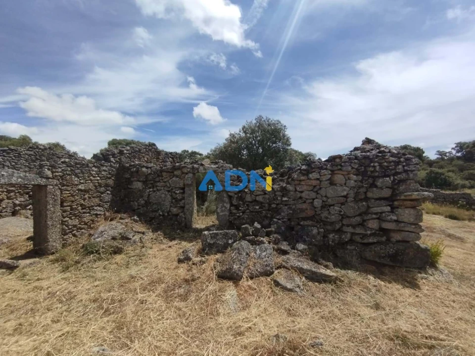 Terreno para Venda em Castelo Mendo, Ade, Monteperobolso e Mesquitela Foto 13