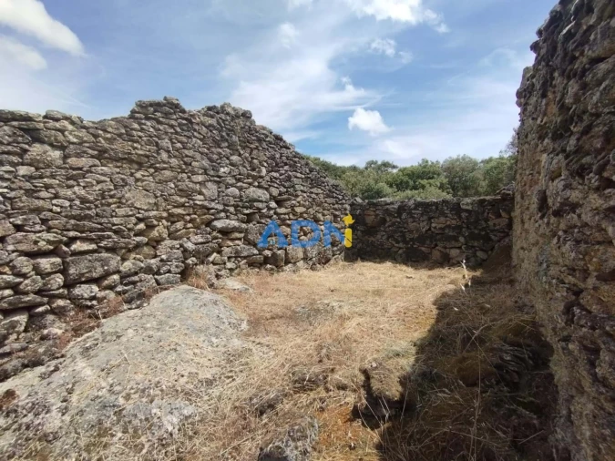 Terreno para Venda em Castelo Mendo, Ade, Monteperobolso e Mesquitela Foto 12