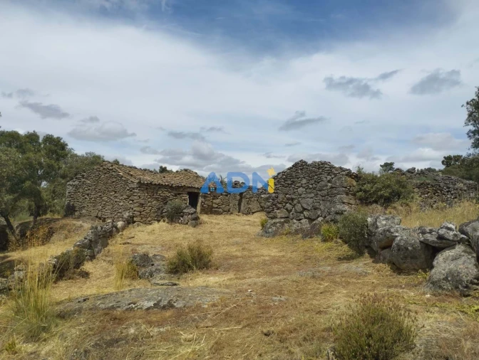Terreno para Venda em Castelo Mendo, Ade, Monteperobolso e Mesquitela Foto 17