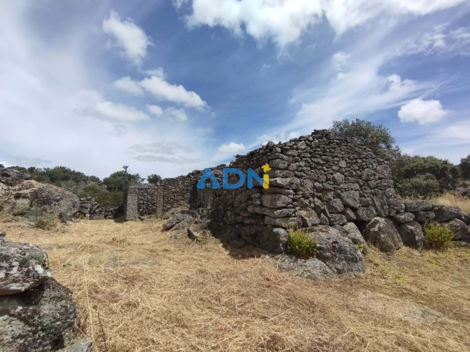 Terreno para Venda em Castelo Mendo, Ade, Monteperobolso e Mesquitela Foto 15