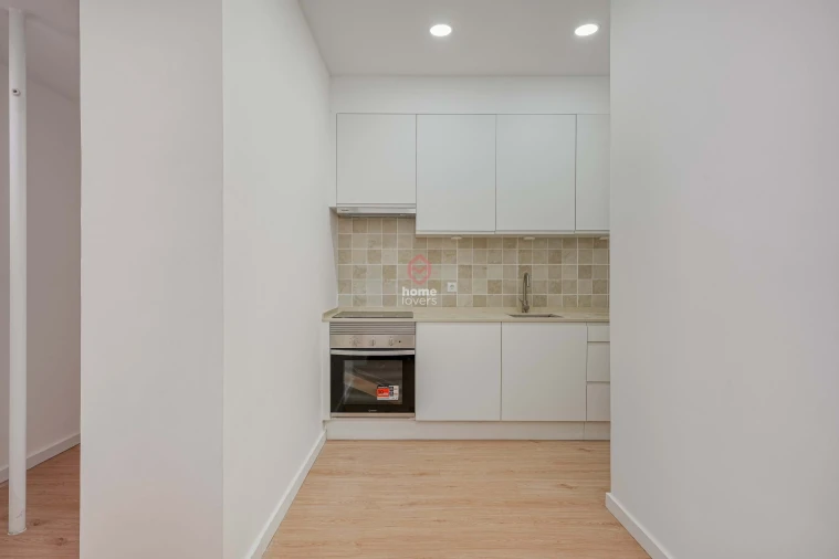 Apartamento T2 para Venda em São Vicente Foto 1