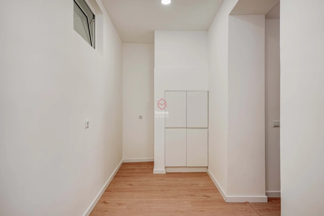 Apartamento T2 para Venda em São Vicente Foto 11