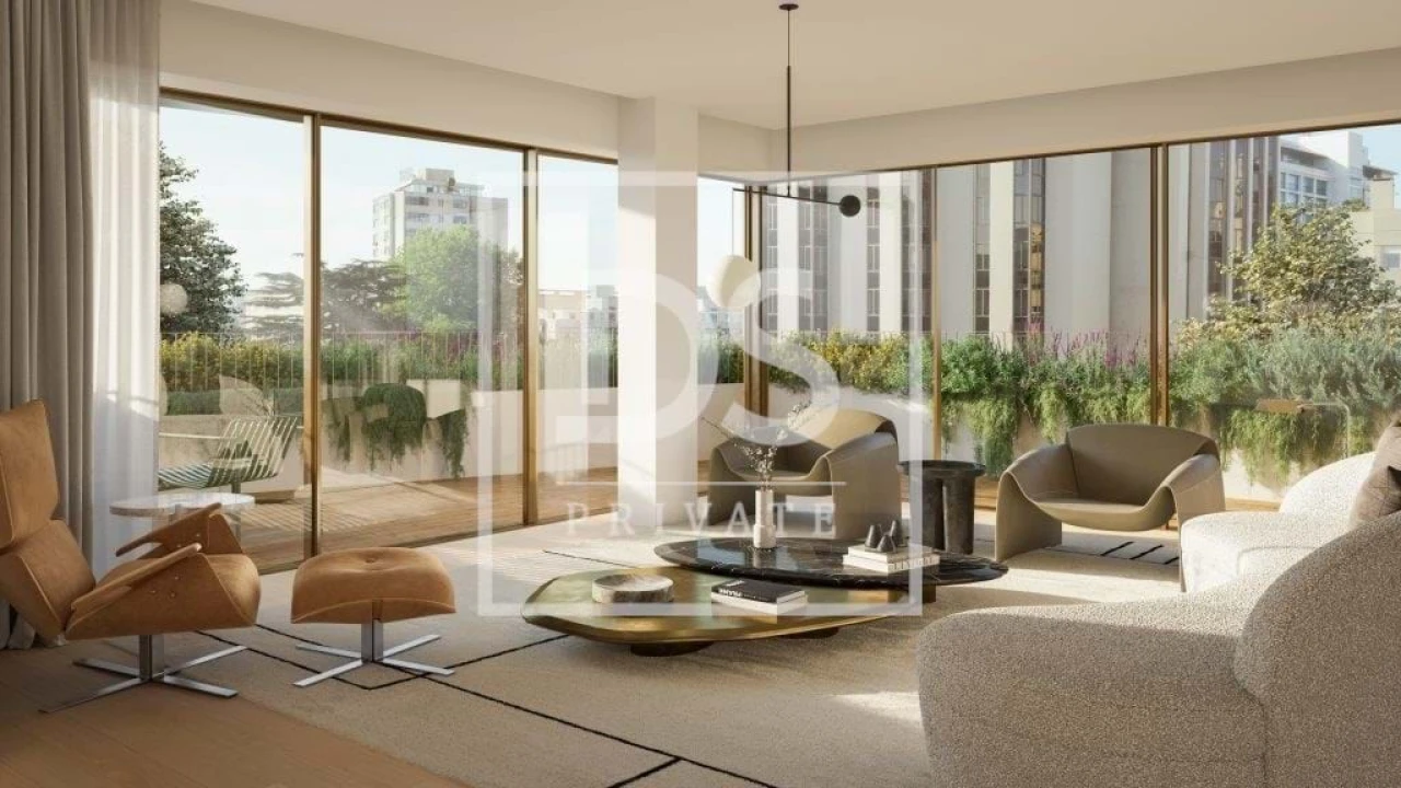Apartamento T4 para Venda em Lordelo do Ouro e Massarelos Foto 2