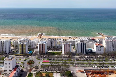 Apartamento T3 para Venda em Quarteira