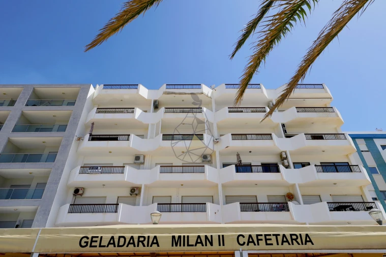 Apartamento T3 para Venda em Quarteira Foto 49