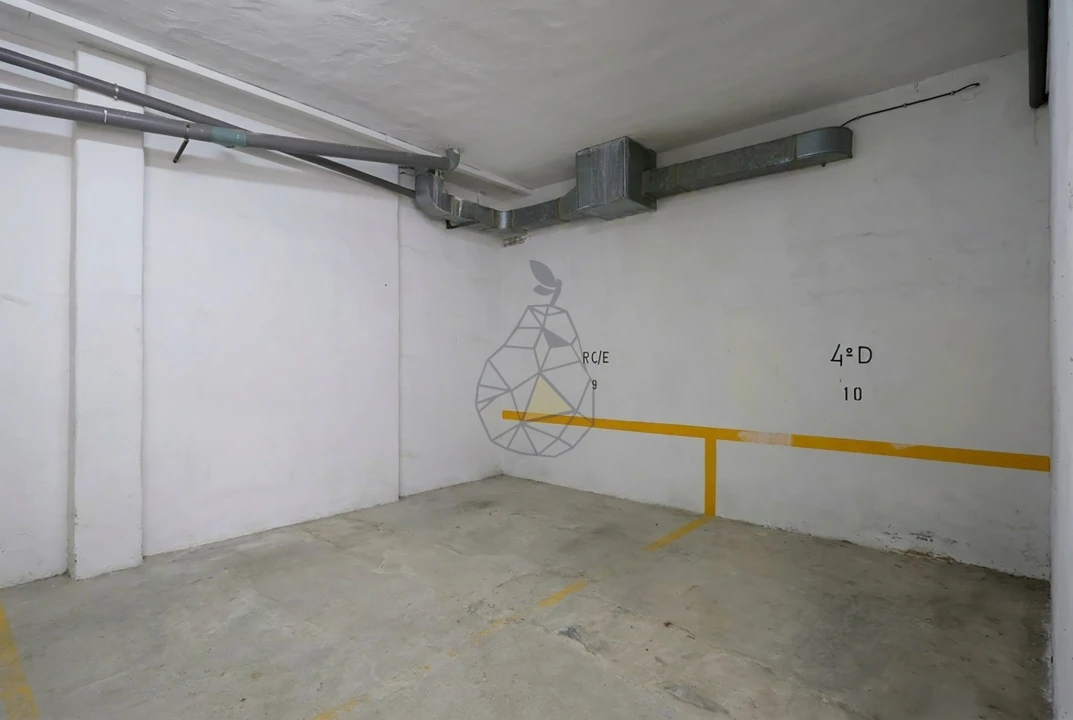 Apartamento T3 para Venda em Quarteira Foto 39