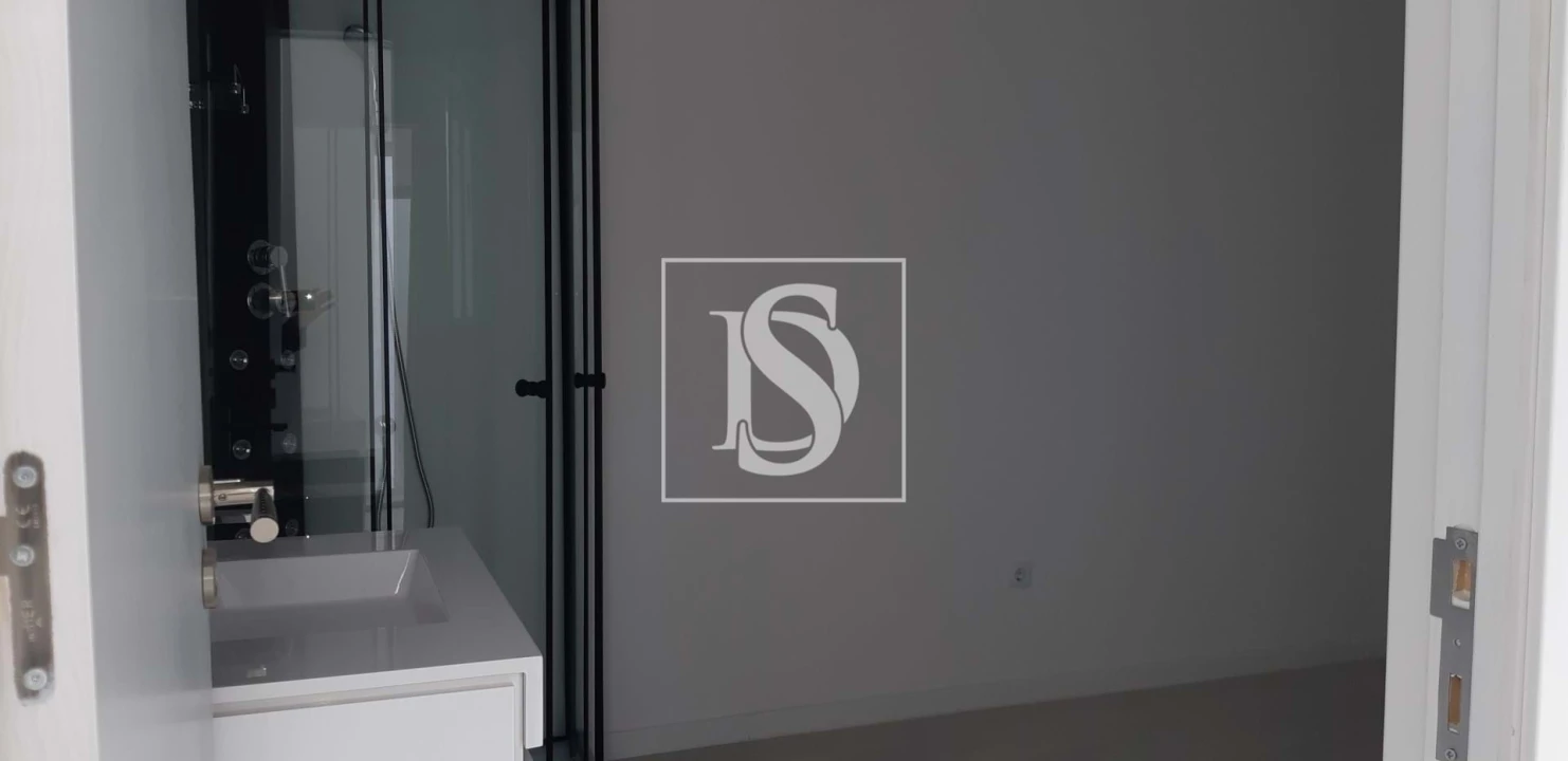 Negócio para Venda em Alto do Seixalinho, Santo André e Verderena Foto 9