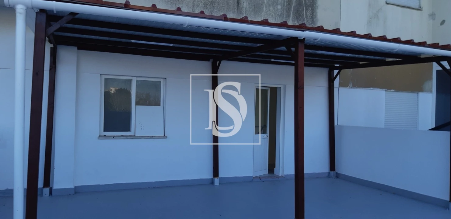 Negócio para Venda em Alto do Seixalinho, Santo André e Verderena Foto 16