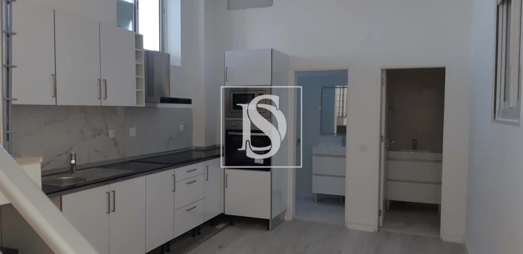 Negócio para Venda em Alto do Seixalinho, Santo André e Verderena