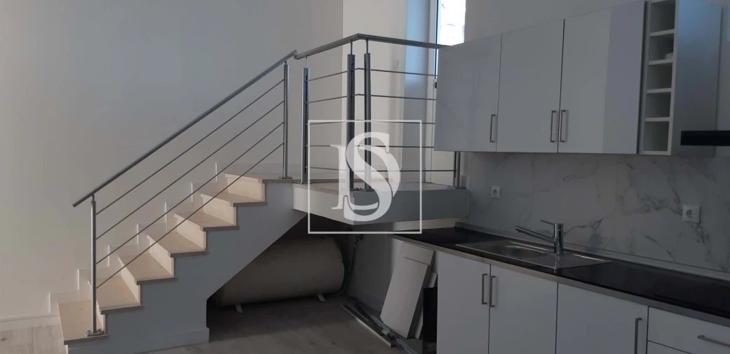 Negócio para Venda em Alto do Seixalinho, Santo André e Verderena Foto 3