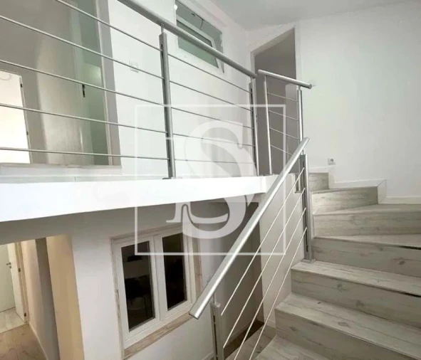 Moradia T9 para Venda em Ajuda Foto 19