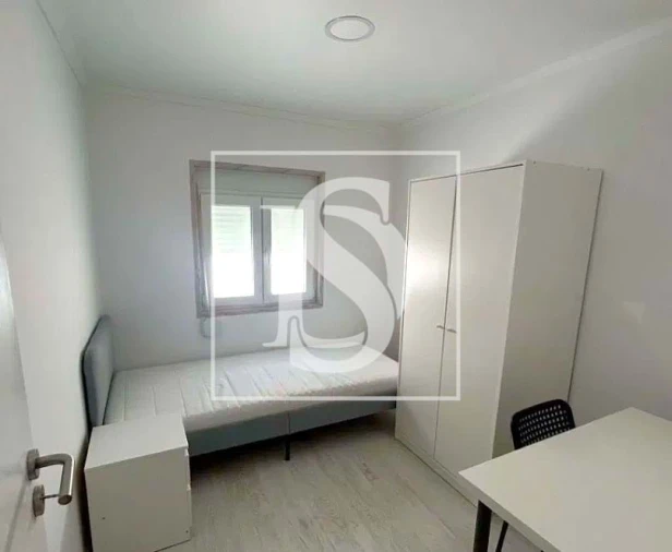 Moradia T9 para Venda em Ajuda Foto 12