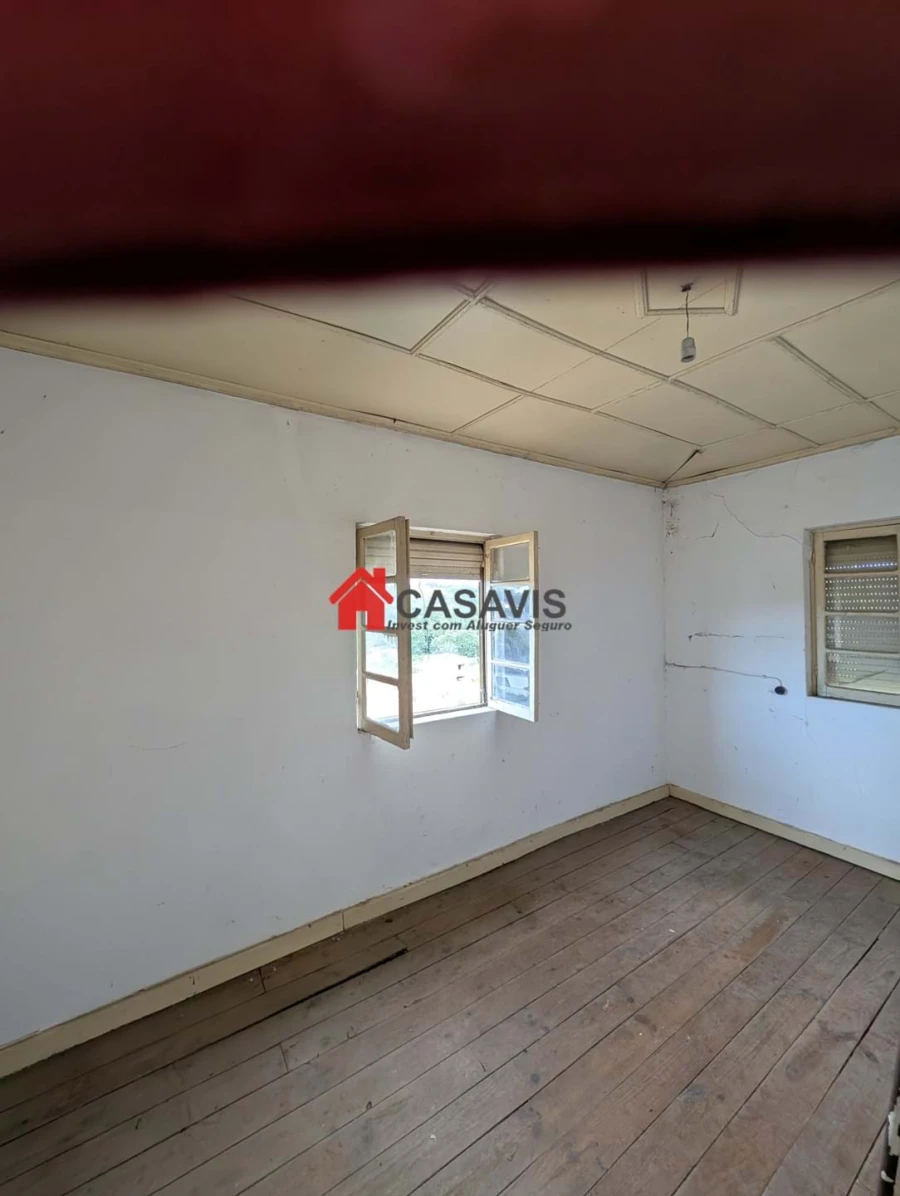 Moradia T3 para Venda em Viseu Foto 10