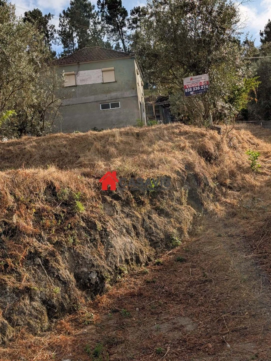 Moradia T3 para Venda em Viseu Foto 13