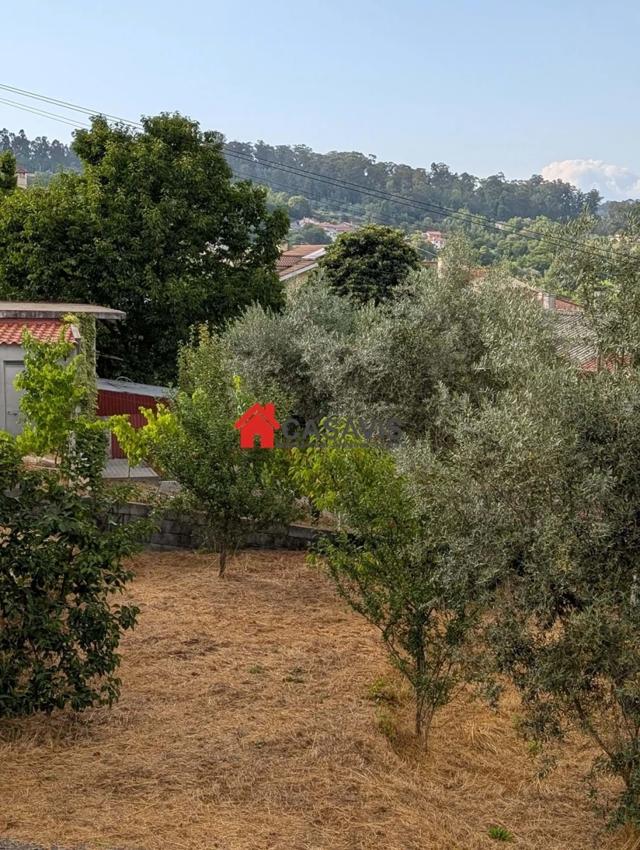 Moradia T3 para Venda em Viseu Foto 7