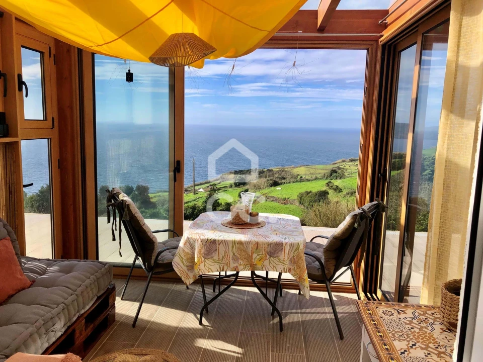 Moradia T3 para Venda em Feteira Foto 17