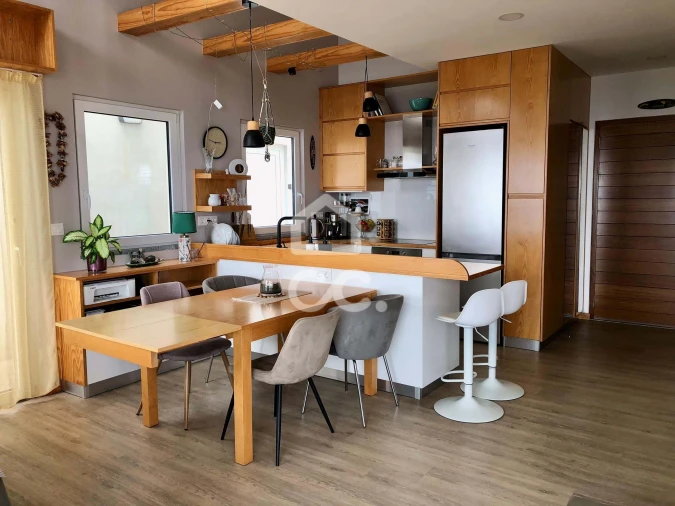 Moradia T3 para Venda em Feteira Foto 3