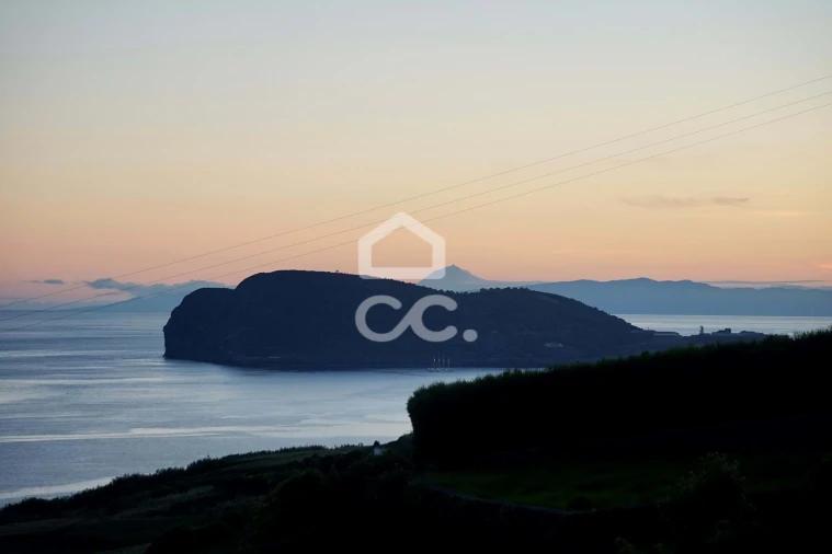 Moradia T3 para Venda em Feteira Foto 28