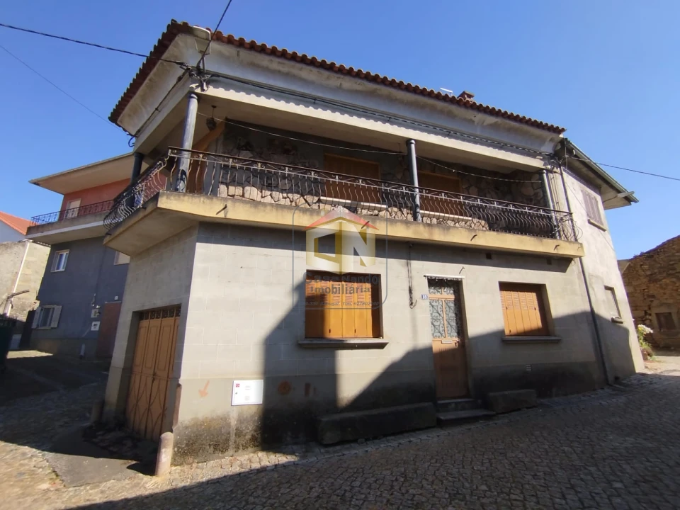 Moradia T3 para Venda em Souto Foto 1
