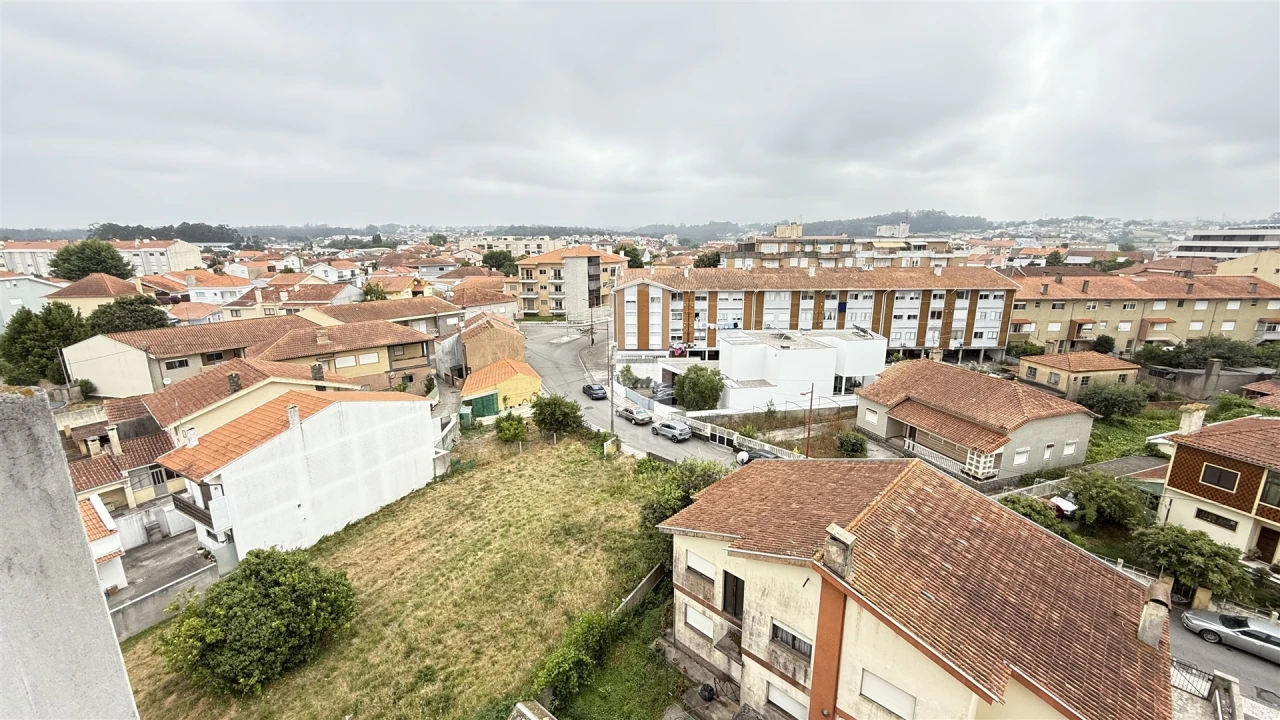 Apartamento T3 para Venda em Beduído e Veiros Foto 24