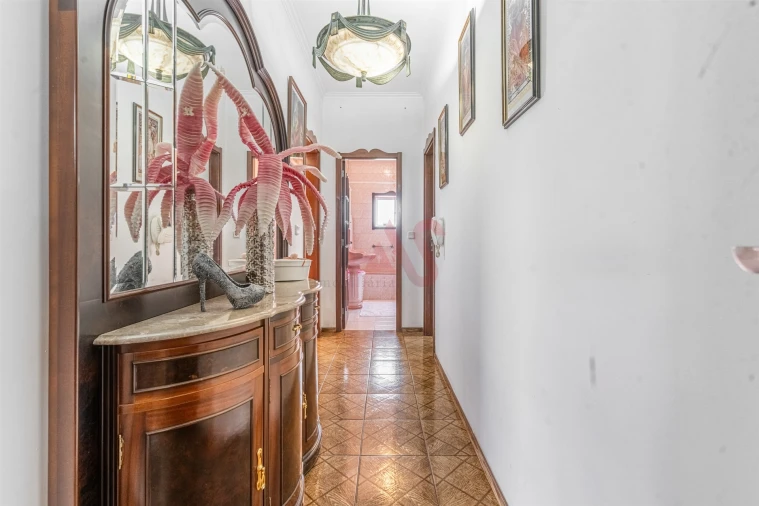 Moradia T5 para Venda em Santa Eulália Foto 12