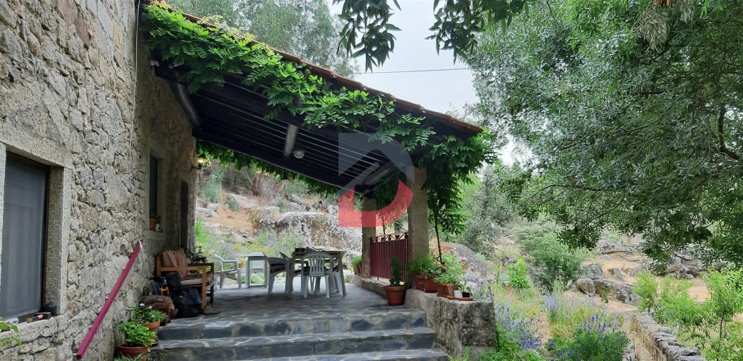 Quinta T3 para Venda em Alcains Foto 4