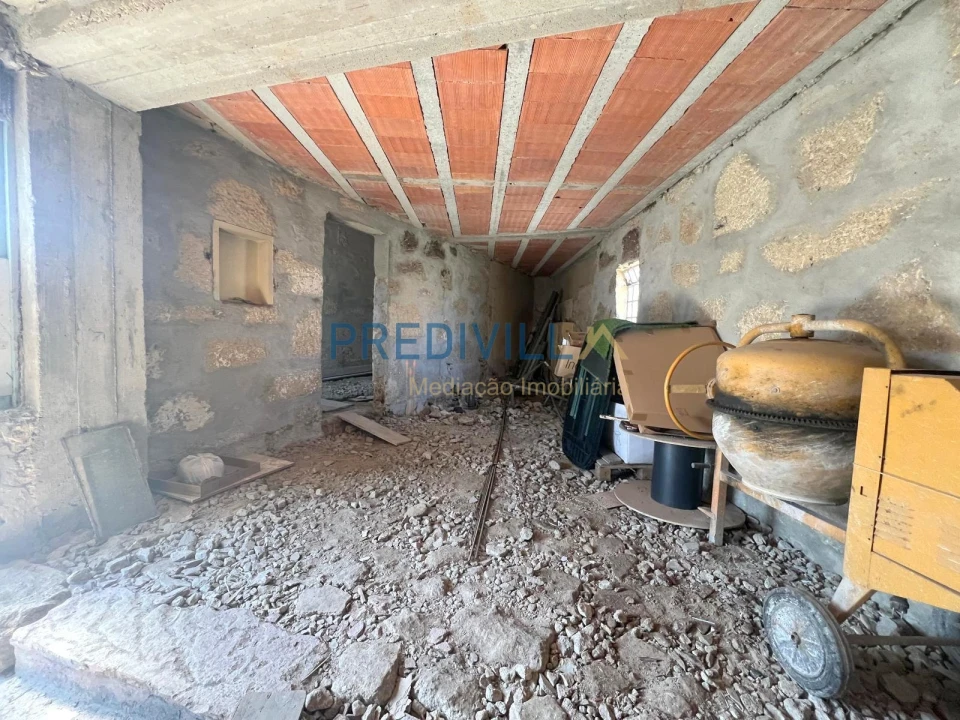 Moradia T2 para Venda em Castêlo da Maia Foto 10