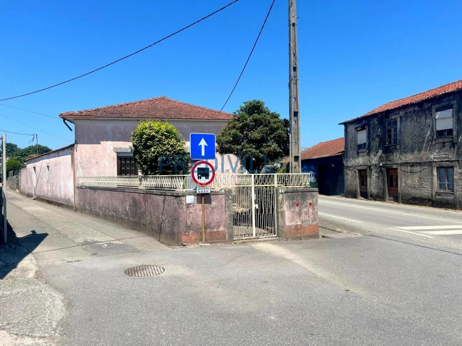 Moradia T2 para Venda em Castêlo da Maia Foto 2