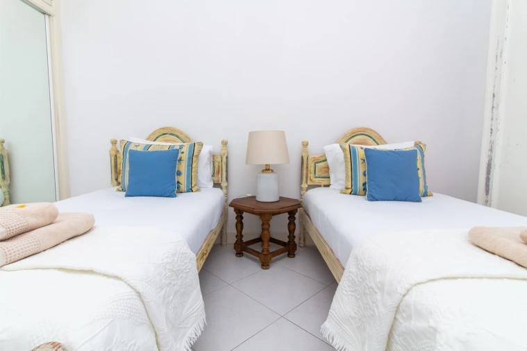 Apartamento T3 para Venda em Quarteira Foto 10