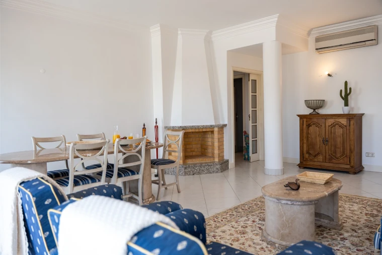 Apartamento T3 para Venda em Quarteira Foto 61