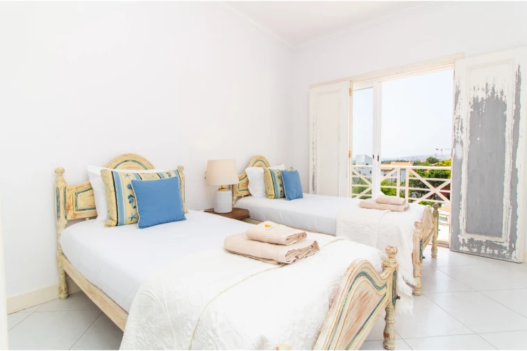 Apartamento T3 para Venda em Quarteira Foto 9