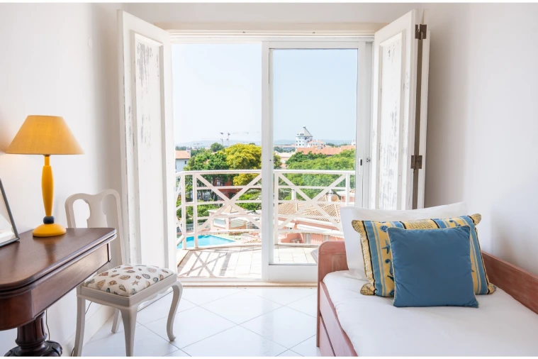 Apartamento T3 para Venda em Quarteira Foto 51