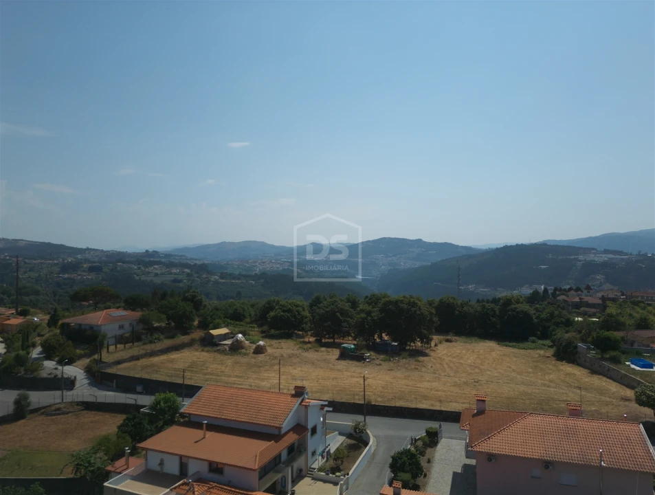 Terreno para Venda em Eja Foto 2