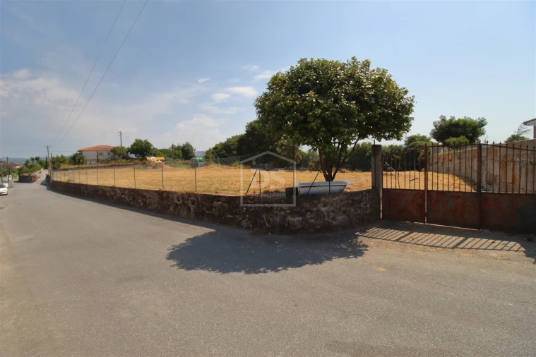 Terreno para Venda em Eja Foto 5