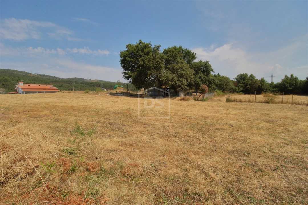 Terreno para Venda em Eja Foto 8