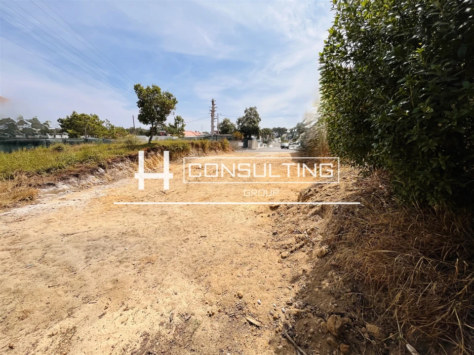 Terreno para Venda em Amora Foto 1