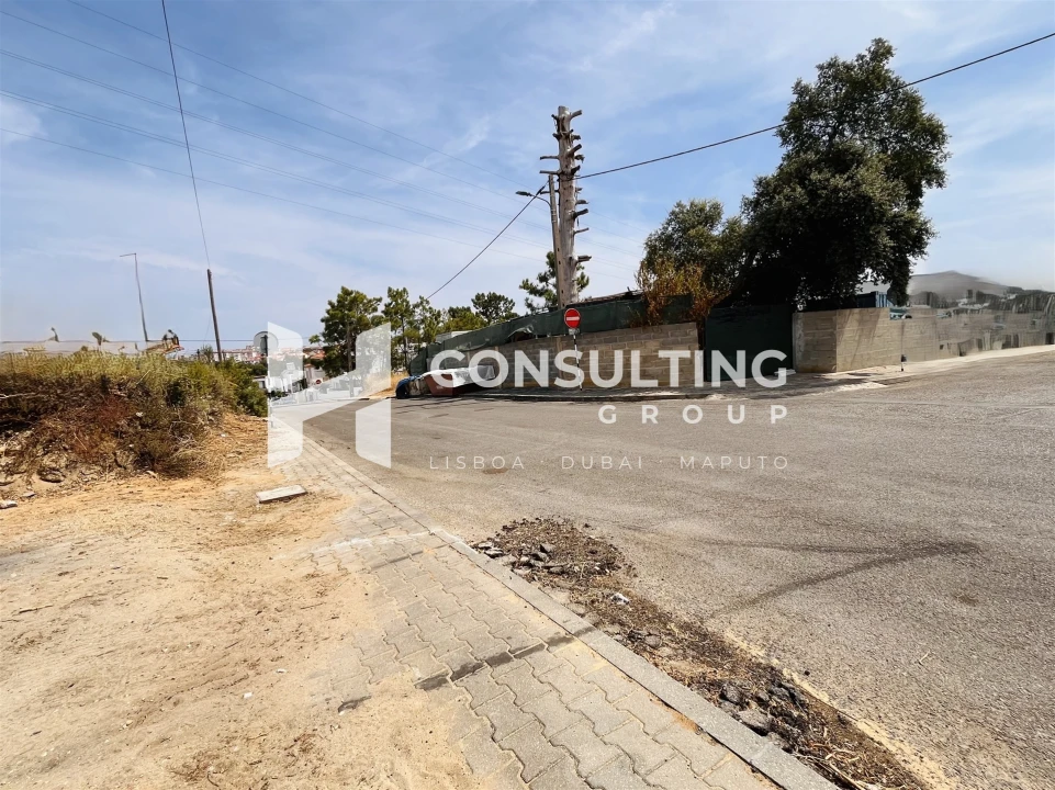 Terreno para Venda em Amora Foto 10