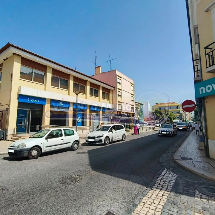 Escritório para Venda em Vila Franca de Xira Foto 8