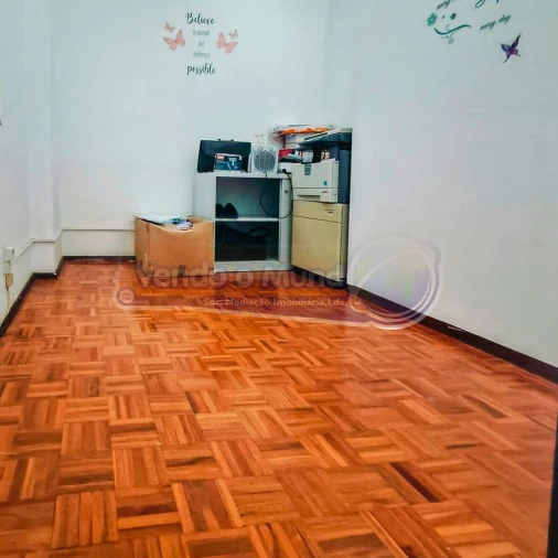 Escritório para Venda em Vila Franca de Xira Foto 1