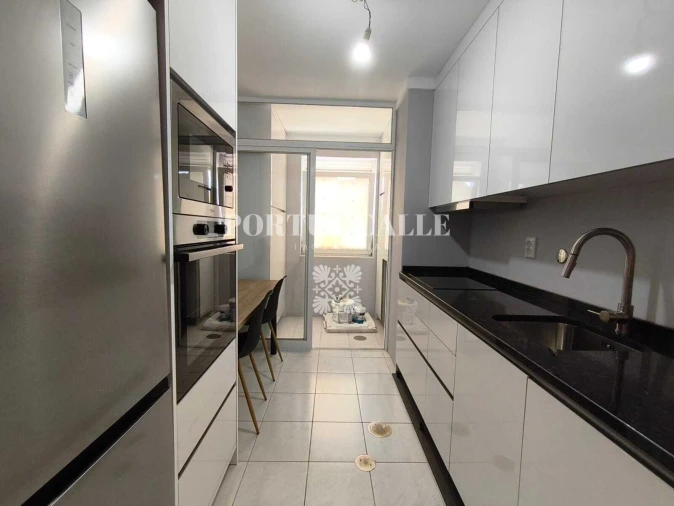 Apartamento T3 para Venda em Gandra Foto 8