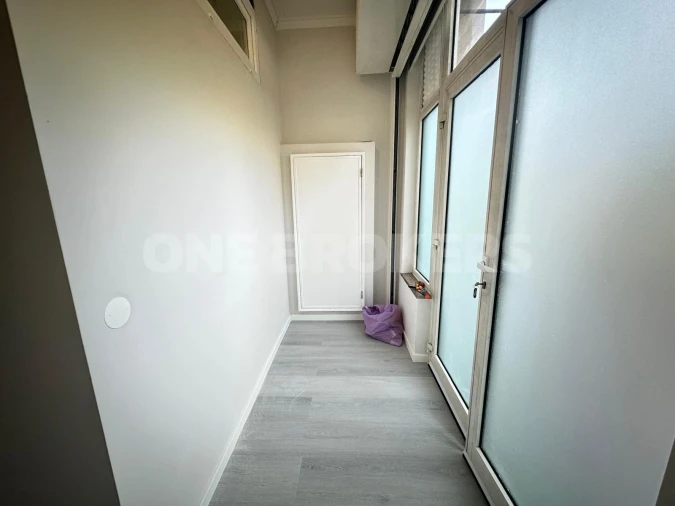 Apartamento T1 para Venda em Queluz e Belas Foto 2