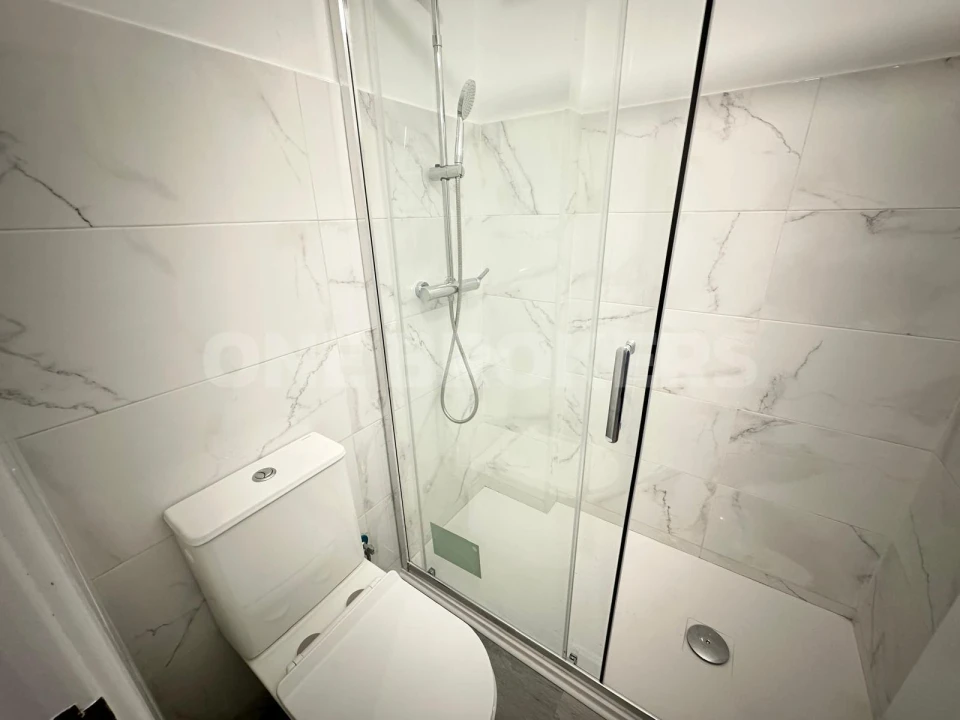 Apartamento T1 para Venda em Queluz e Belas Foto 8