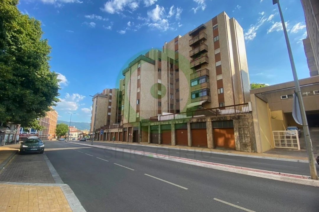 Apartamento T2 para Venda em Santa Maria Maior Foto 13