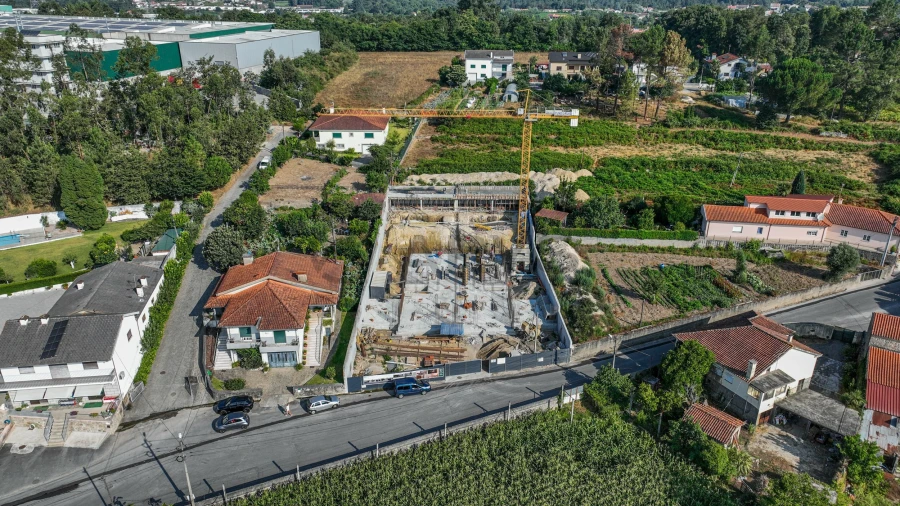 Moradia T3 para Venda em Lago Foto 20