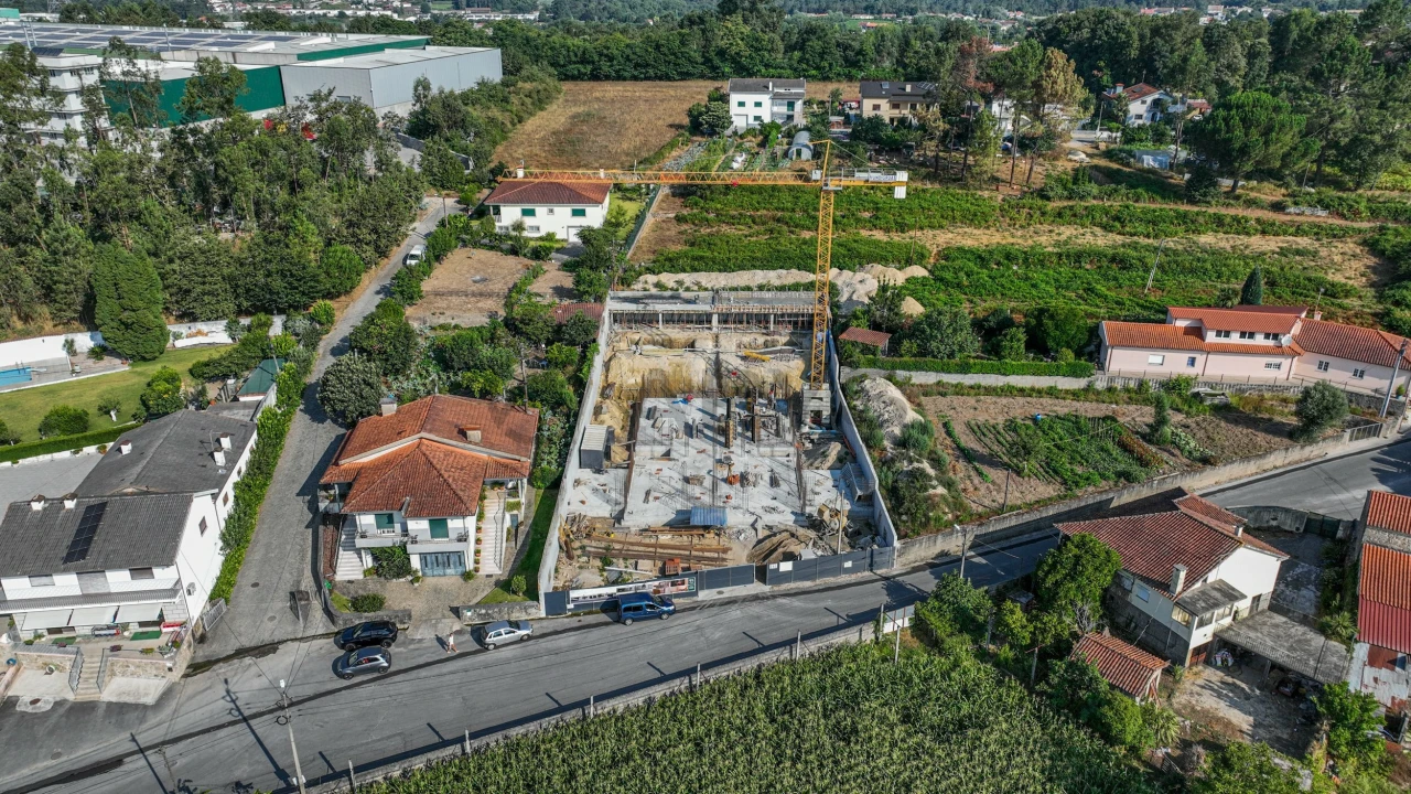 Moradia T3 para Venda em Lago Foto 20