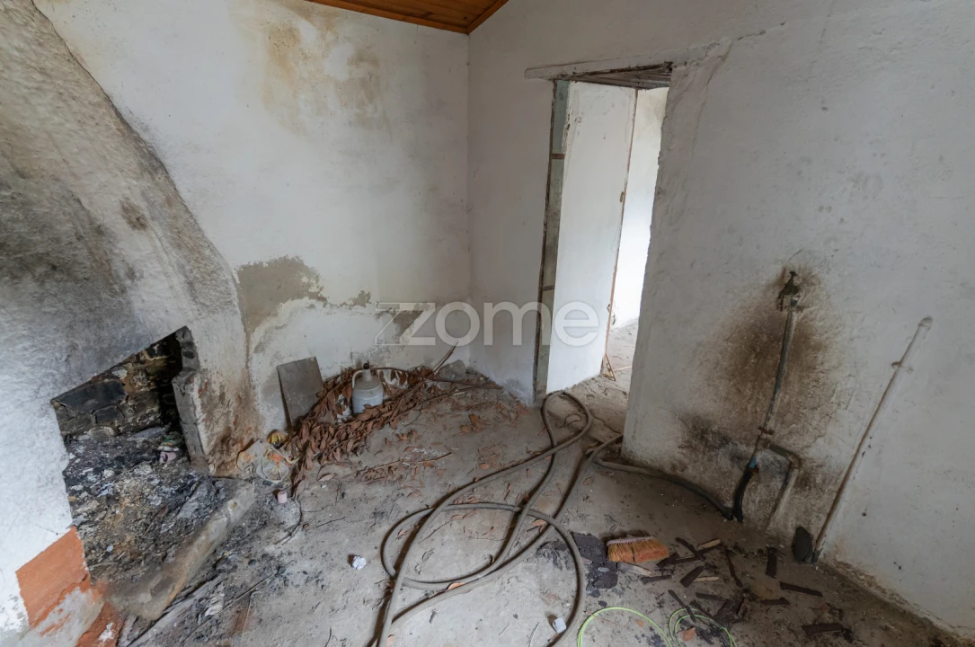 Moradia T4 para Venda em Lobrigos (São Miguel e São João Baptista) e Sanhoane Foto 29