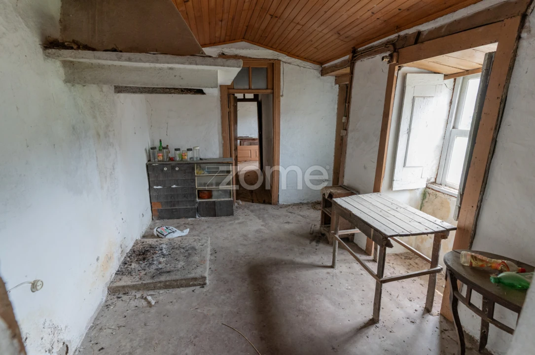 Moradia T4 para Venda em Lobrigos (São Miguel e São João Baptista) e Sanhoane Foto 30