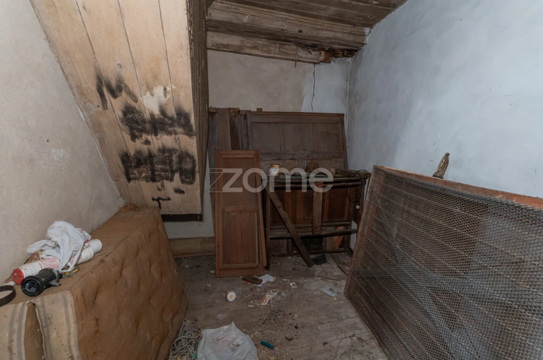 Moradia T4 para Venda em Lobrigos (São Miguel e São João Baptista) e Sanhoane Foto 33