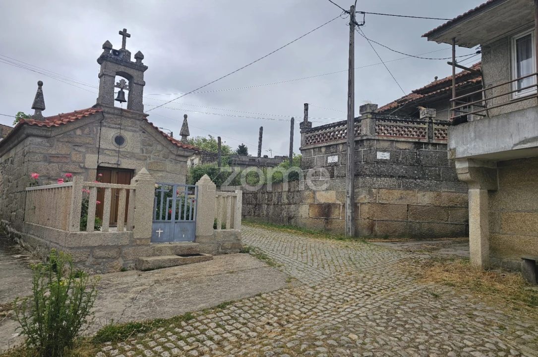 Moradia T2 para Venda em Nogueira da Montanha Foto 10